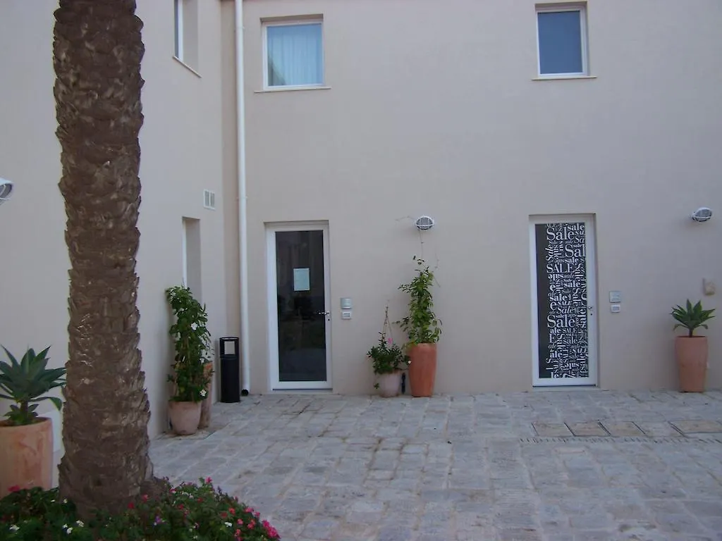 ****  La Scibina Aparthotel Marina di Ragusa Italy