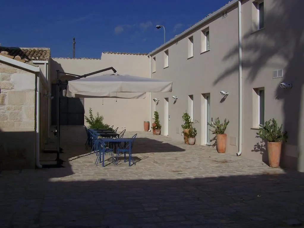 La Scibina Aparthotel Marina di Ragusa